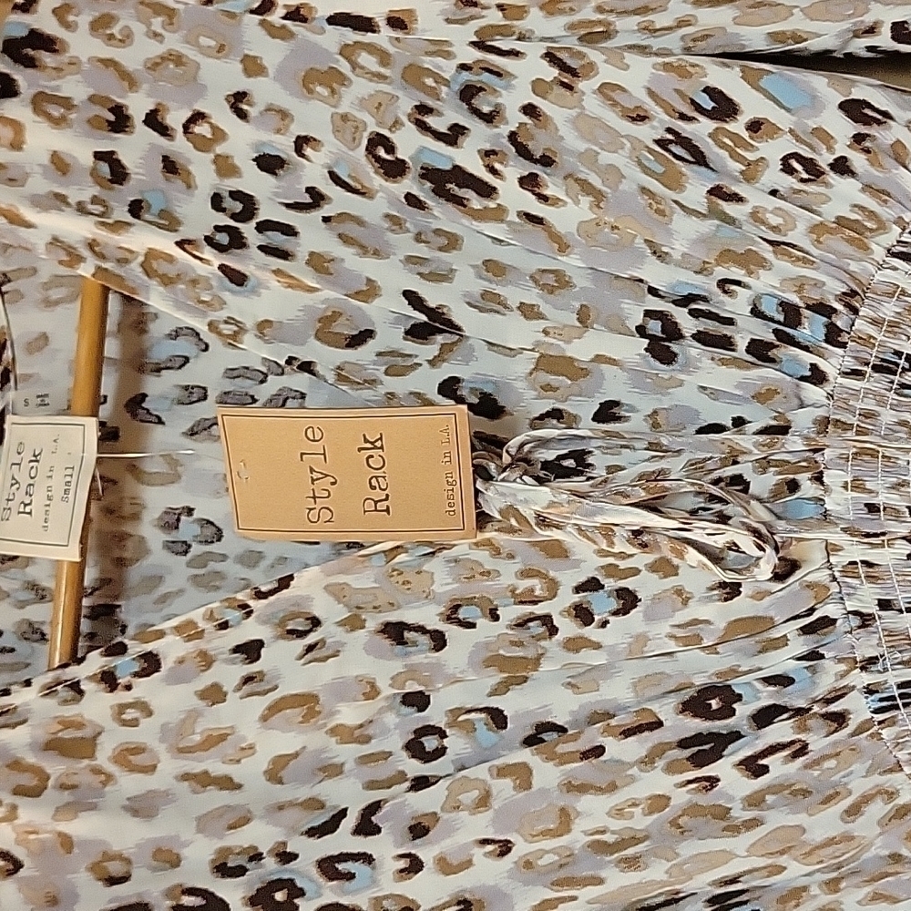 Style Rack dress - Picture 2 of 7